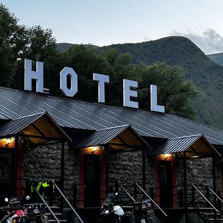 Hotel Pavilion Garden Stepancminda Exteriér fotografie
