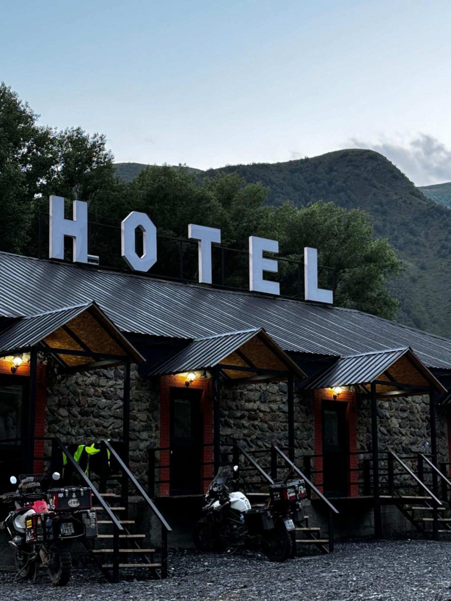 Hotel Pavilion Garden Stepancminda Exteriér fotografie